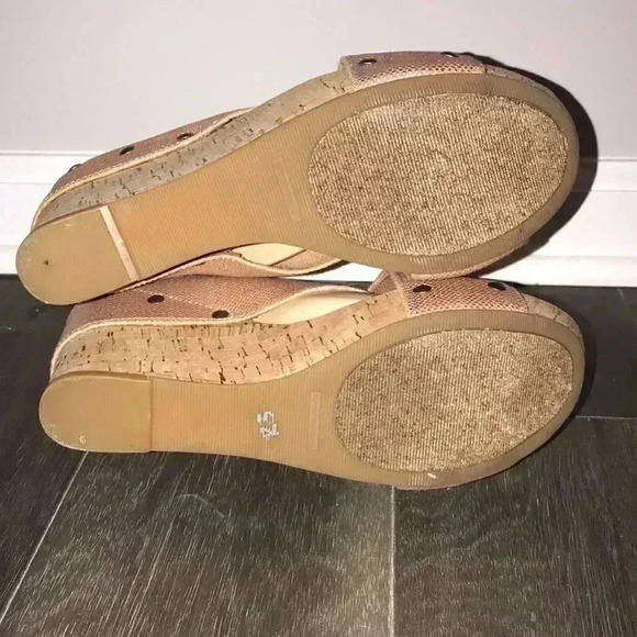 Lucky Brand Miller Slip-On Platform Wedges Size 9 - Picture 6 of 8